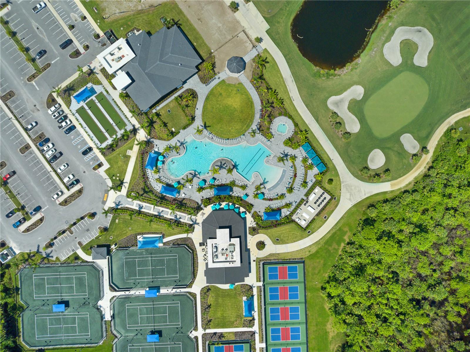 WELLEN PARK GOLF & COUNTRY CLUB - Residential
