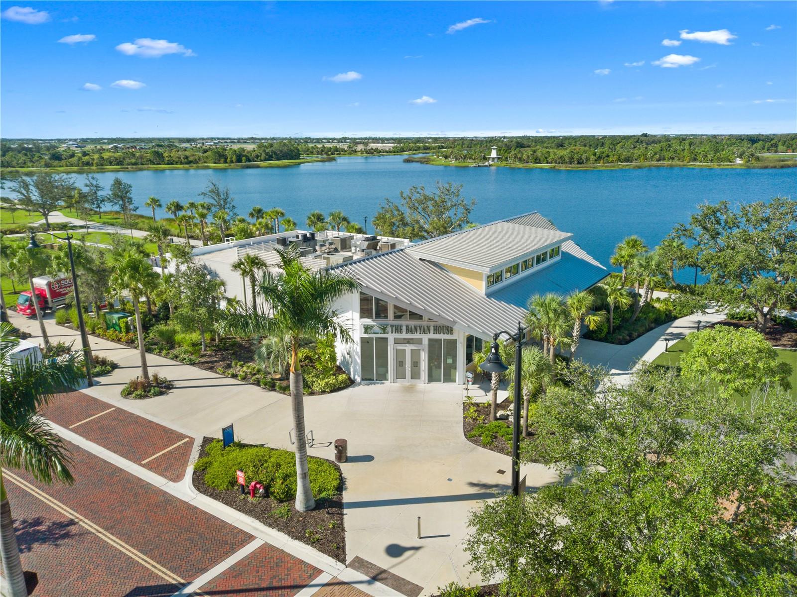 WELLEN PARK GOLF & COUNTRY CLUB - Residential