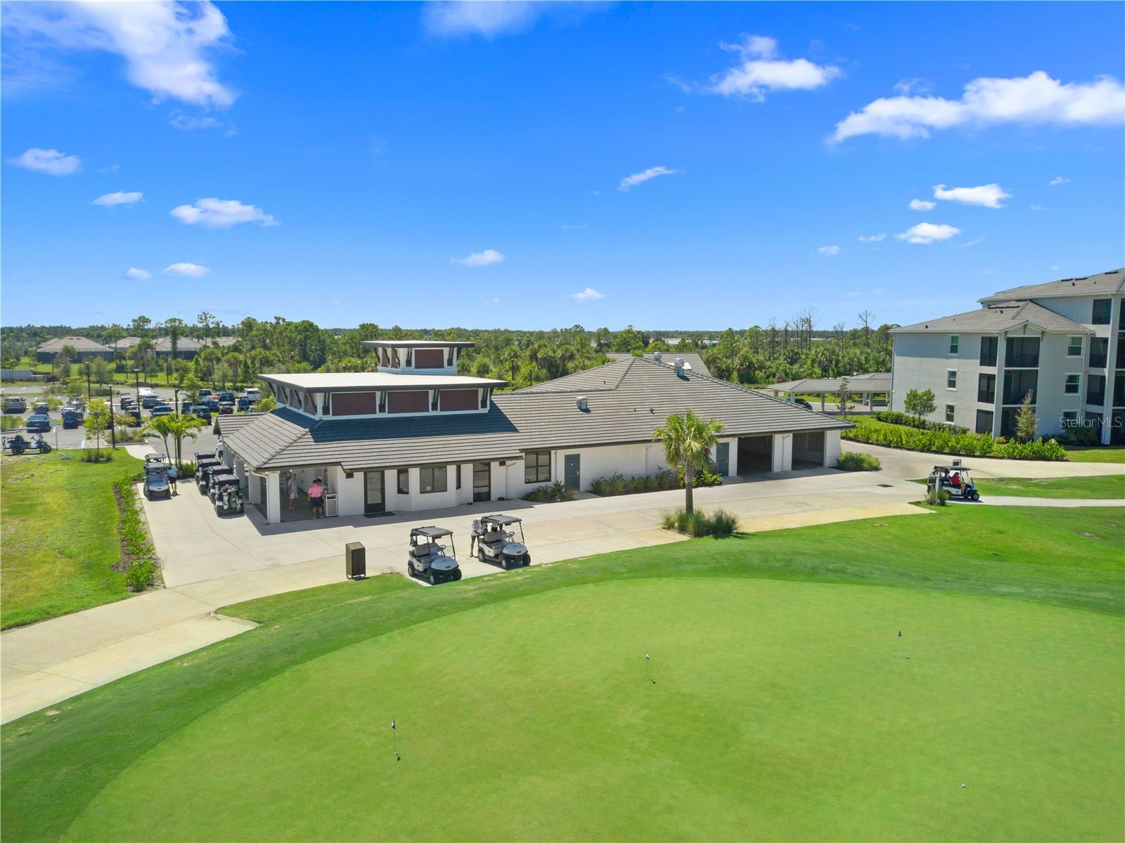 WELLEN PARK GOLF & COUNTRY CLUB - Residential