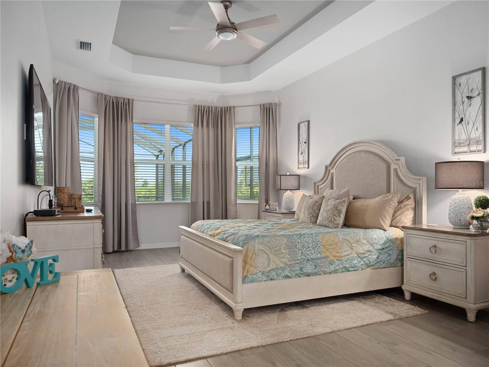 WELLEN PARK GOLF & COUNTRY CLUB - Residential