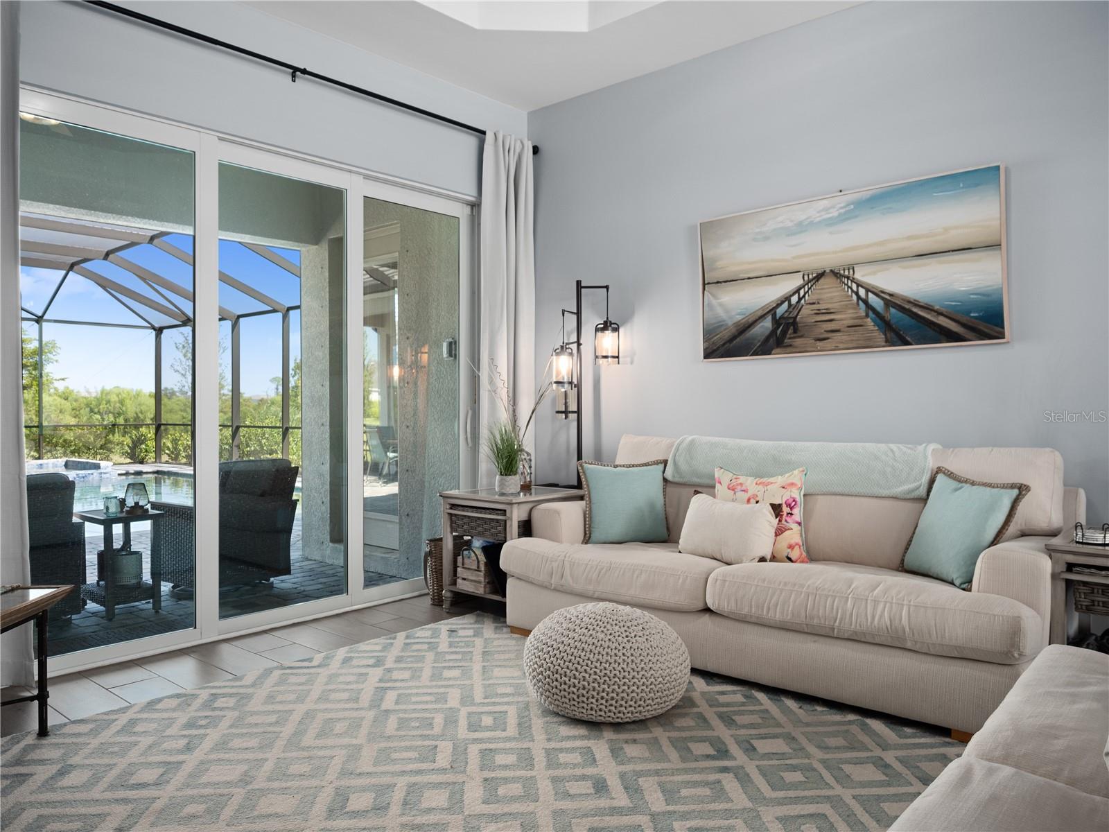 WELLEN PARK GOLF & COUNTRY CLUB - Residential
