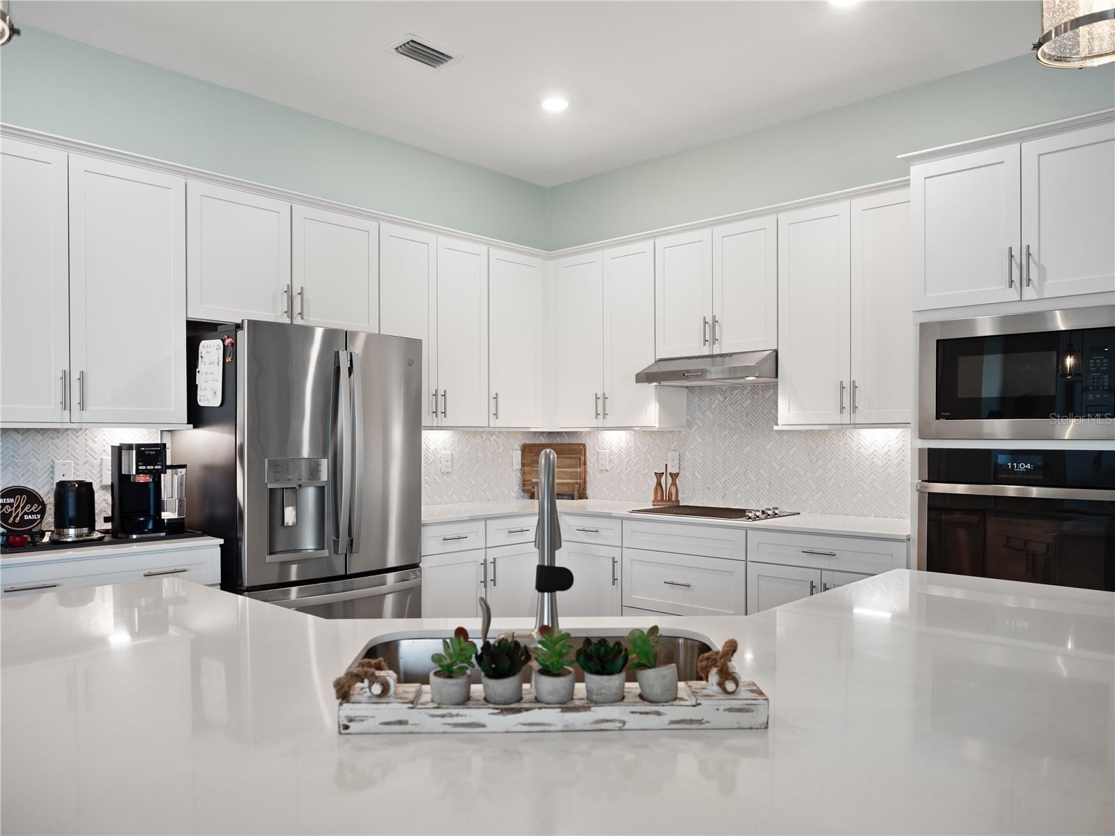 WELLEN PARK GOLF & COUNTRY CLUB - Residential