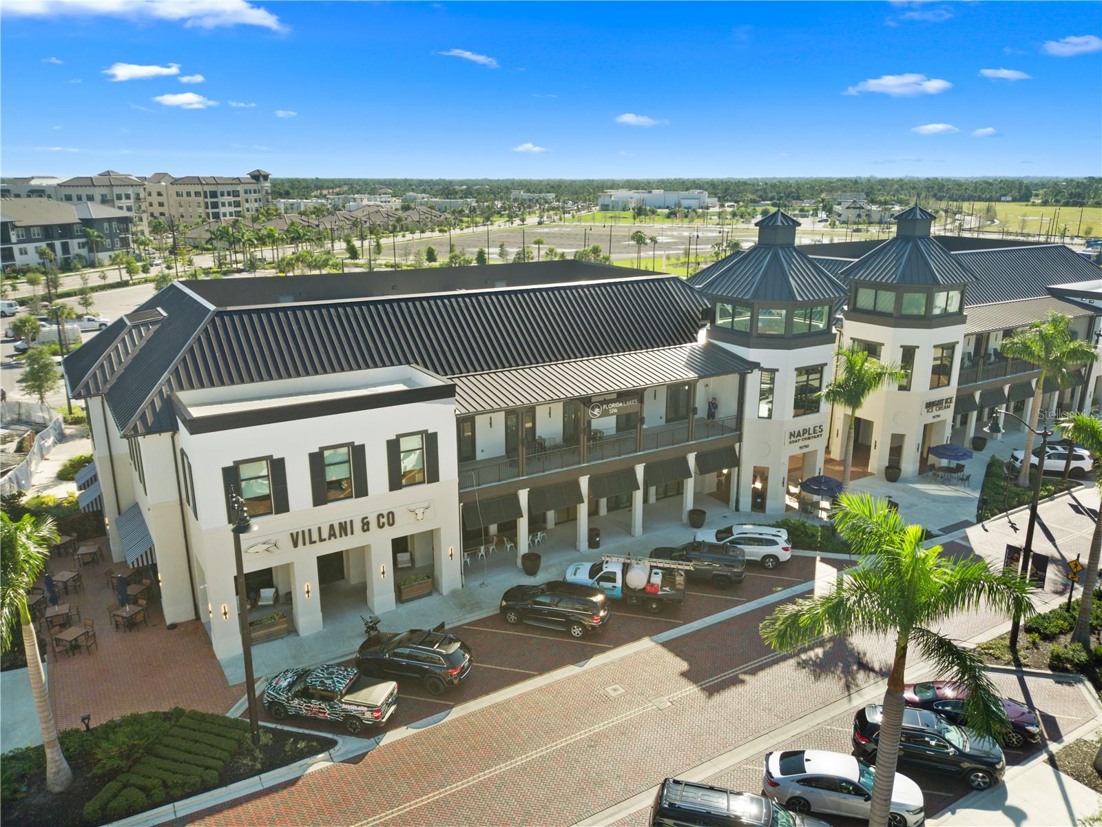 WELLEN PARK GOLF & COUNTRY CLUB - Residential