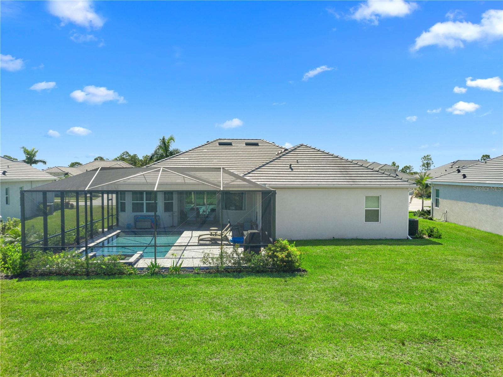 WELLEN PARK GOLF & COUNTRY CLUB - Residential