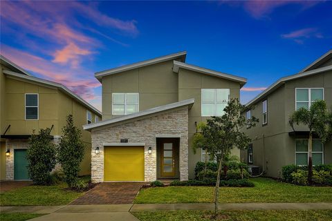 Photo of 1085 Leader Street, Davenport, FL 33896 (MLS # O6356784)