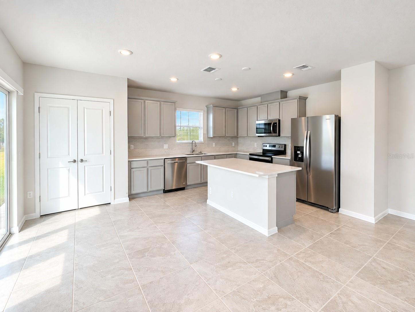 2250 LOVELY LANE