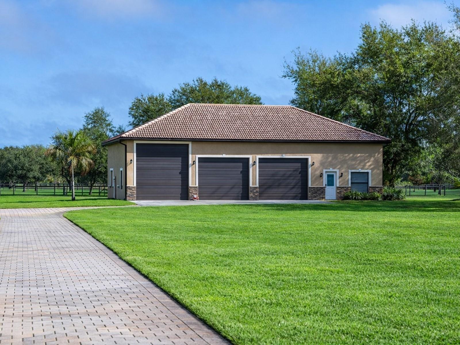 DEER HAMMOCK - Residential