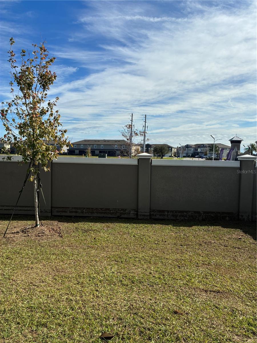 MEADOW RDG PH A-1 - Residential Lease