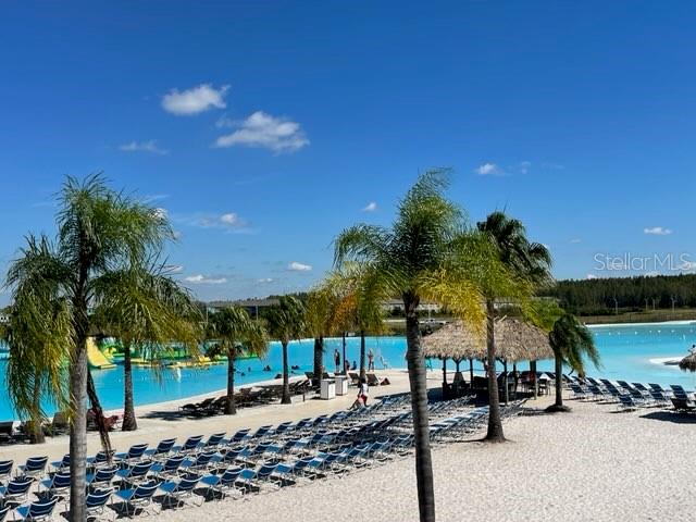 MEADOW RDG PH A-1 - Residential Lease