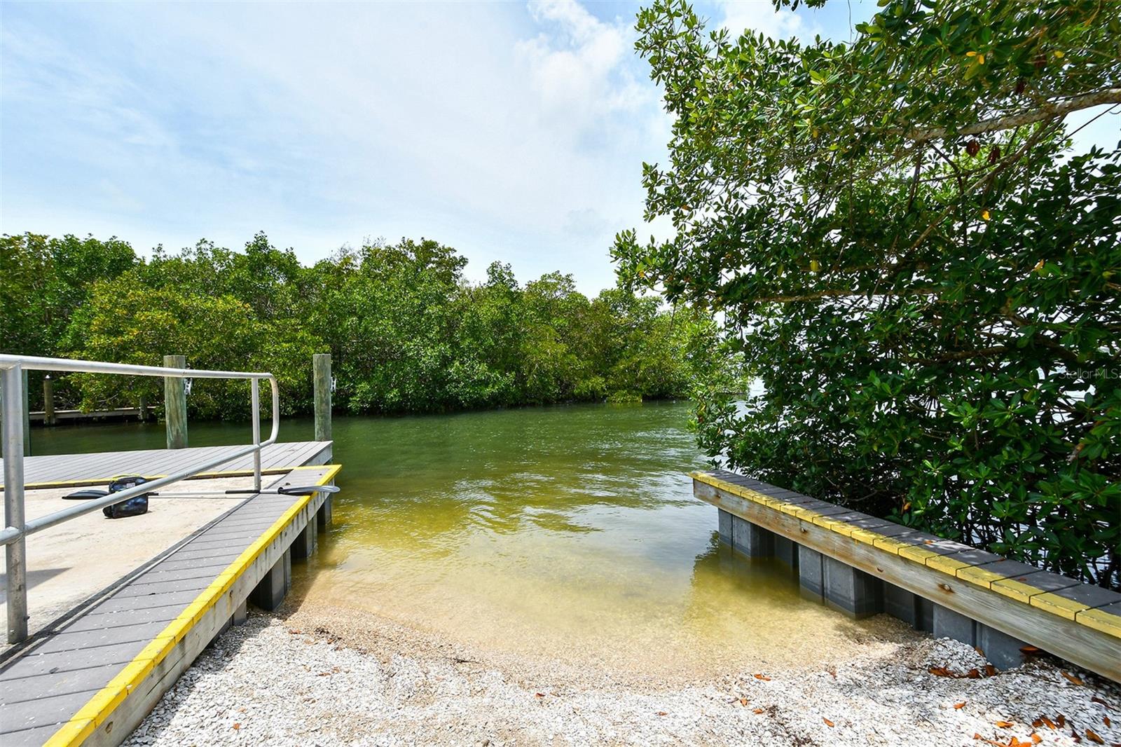 VAMO 2ND ADD TO - Residential Lease