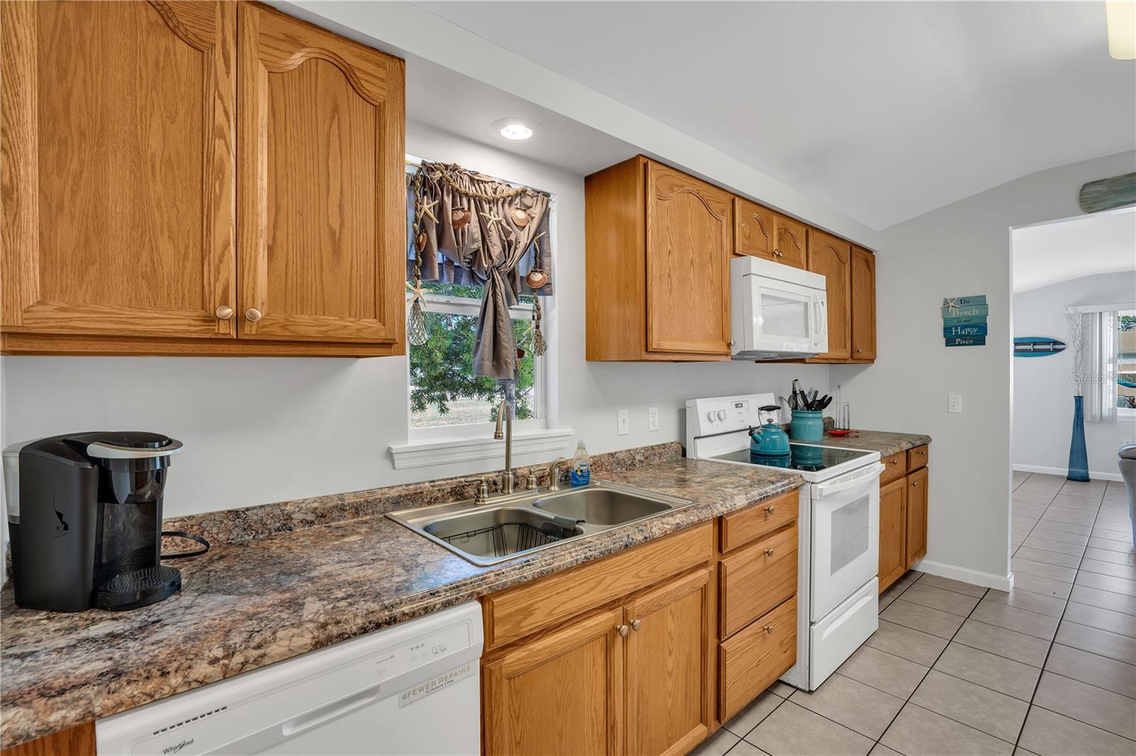 VAMO 2ND ADD TO - Residential Lease