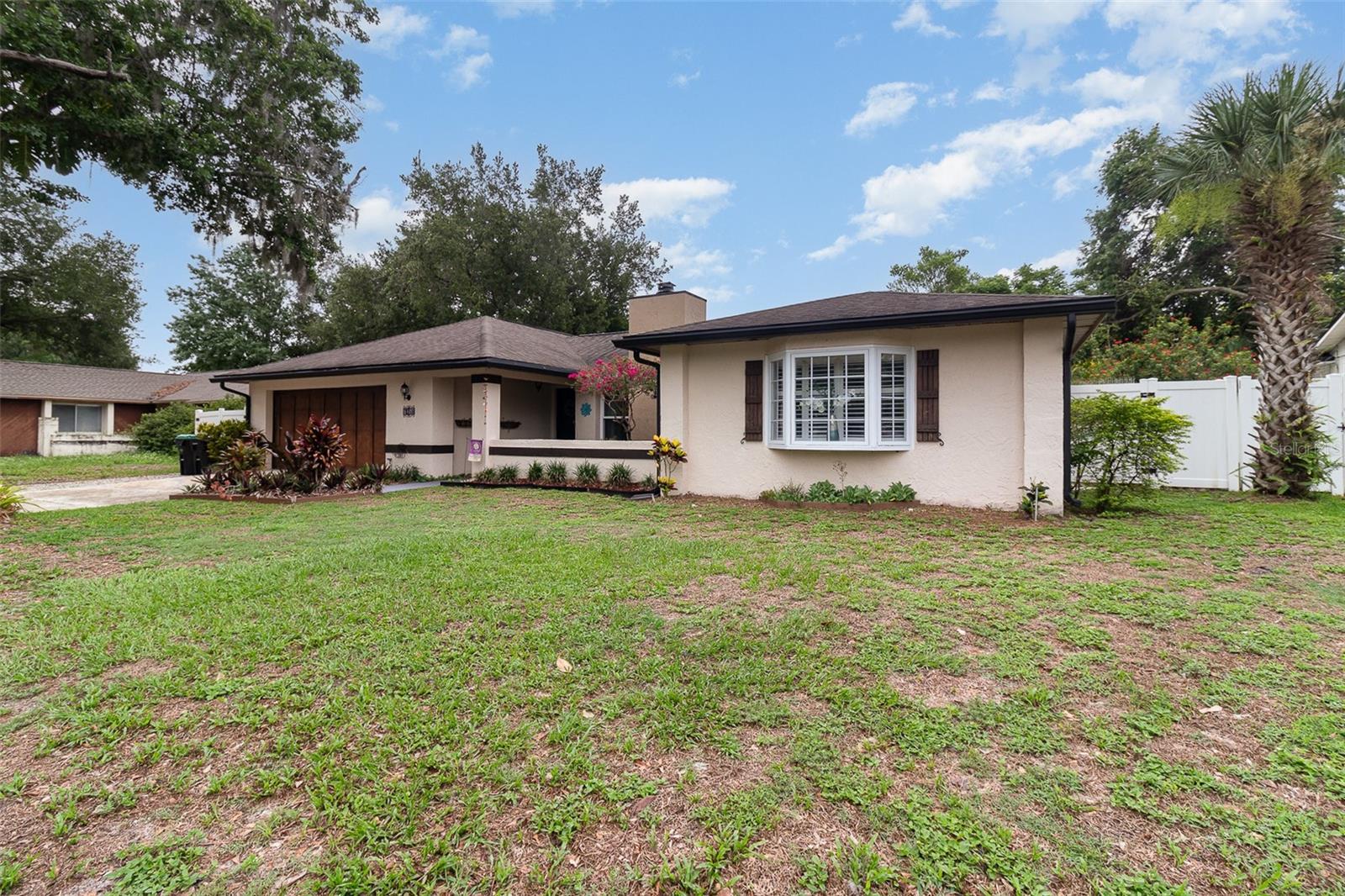 7058 ARCHWOOD DRIVE