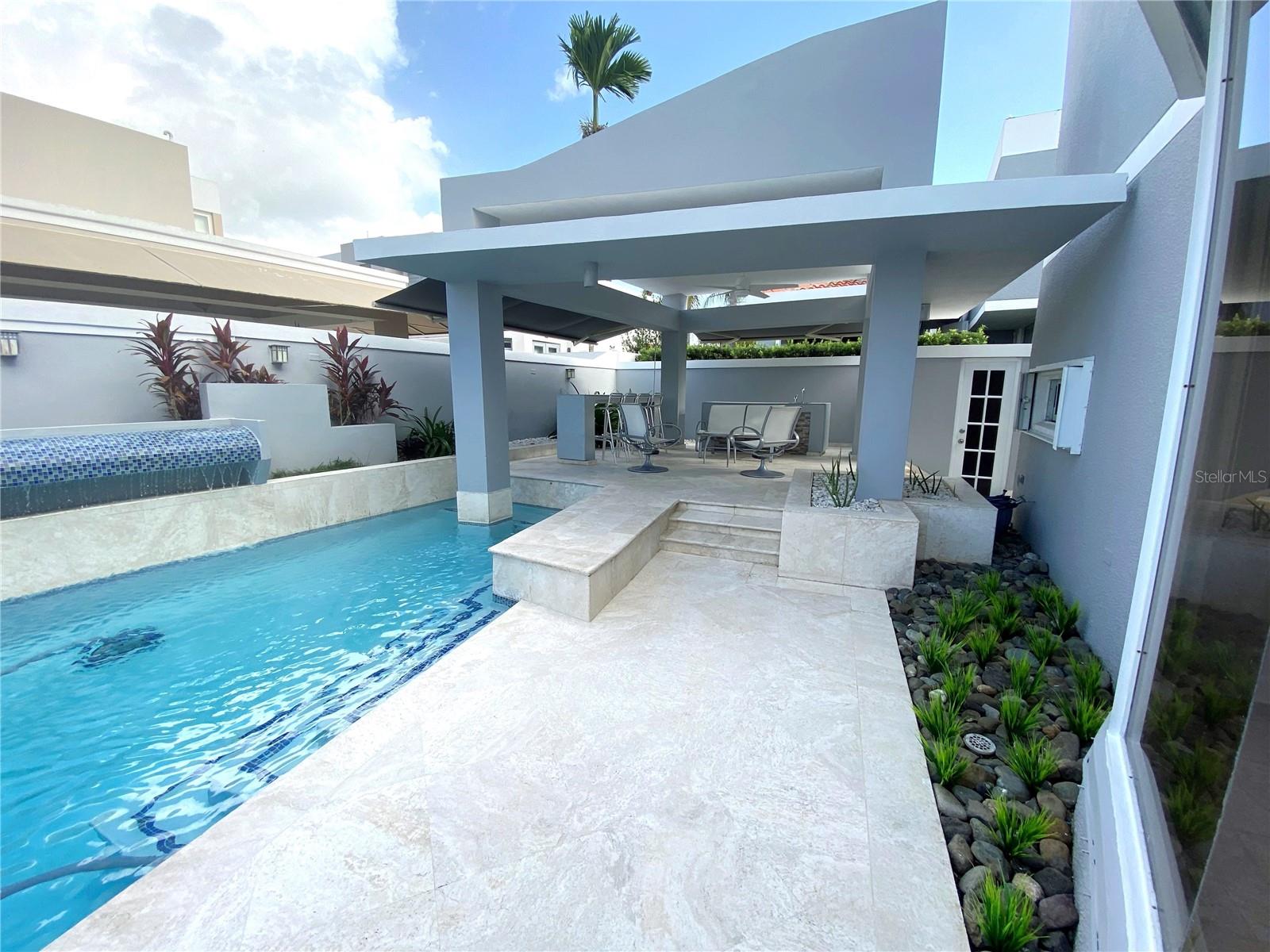 URB. PALMA REAL - Residential Lease