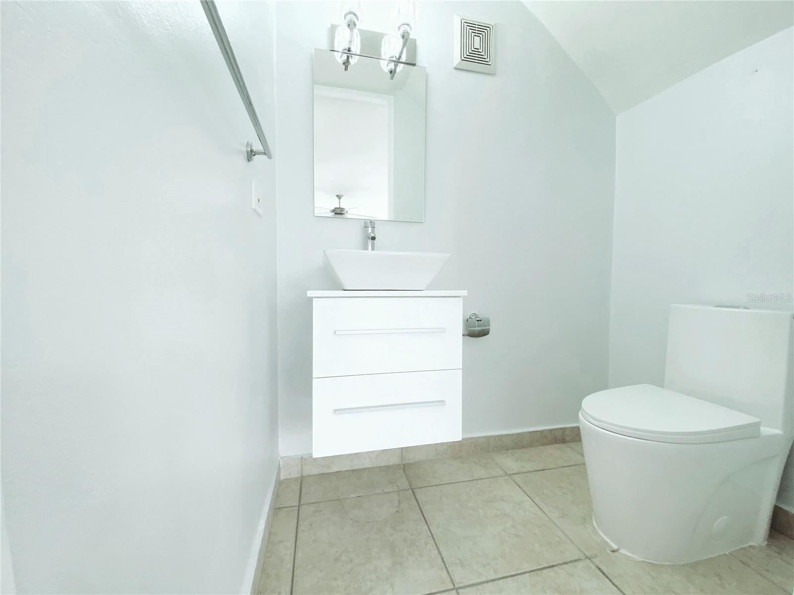 URB. PALMA REAL - Residential Lease