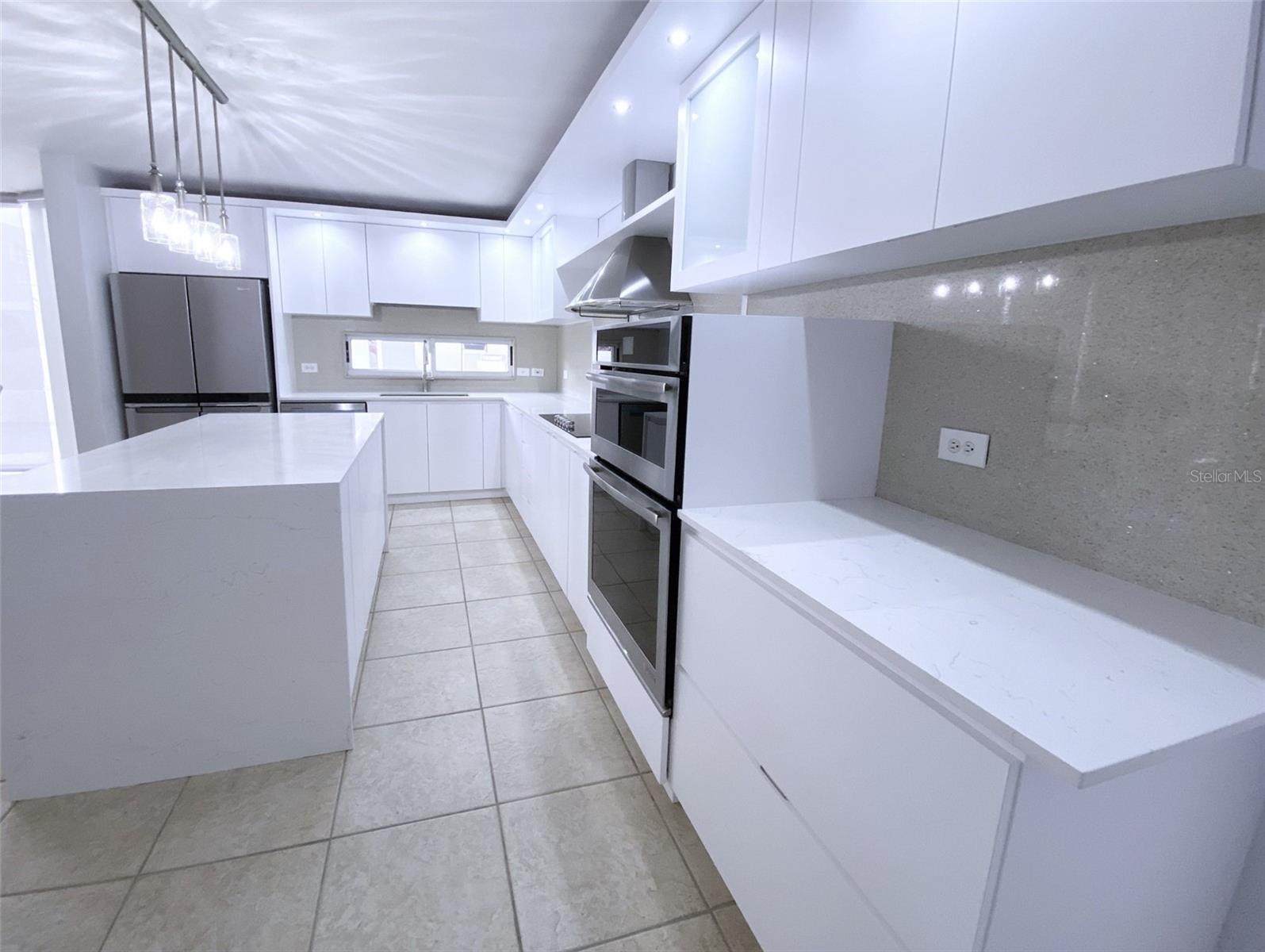 URB. PALMA REAL - Residential Lease