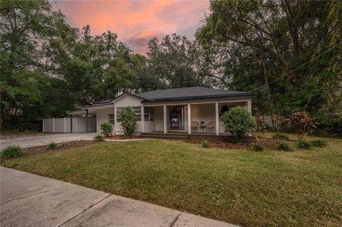 A home in TAMPA