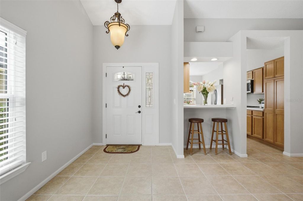 Photo of 10635 Satinwood Circle, Orlando, FL 32825 (MLS # O6396360)