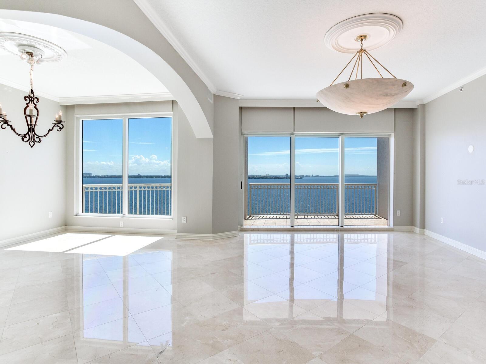 ALAGON ON BAYSHORE+ - Residential