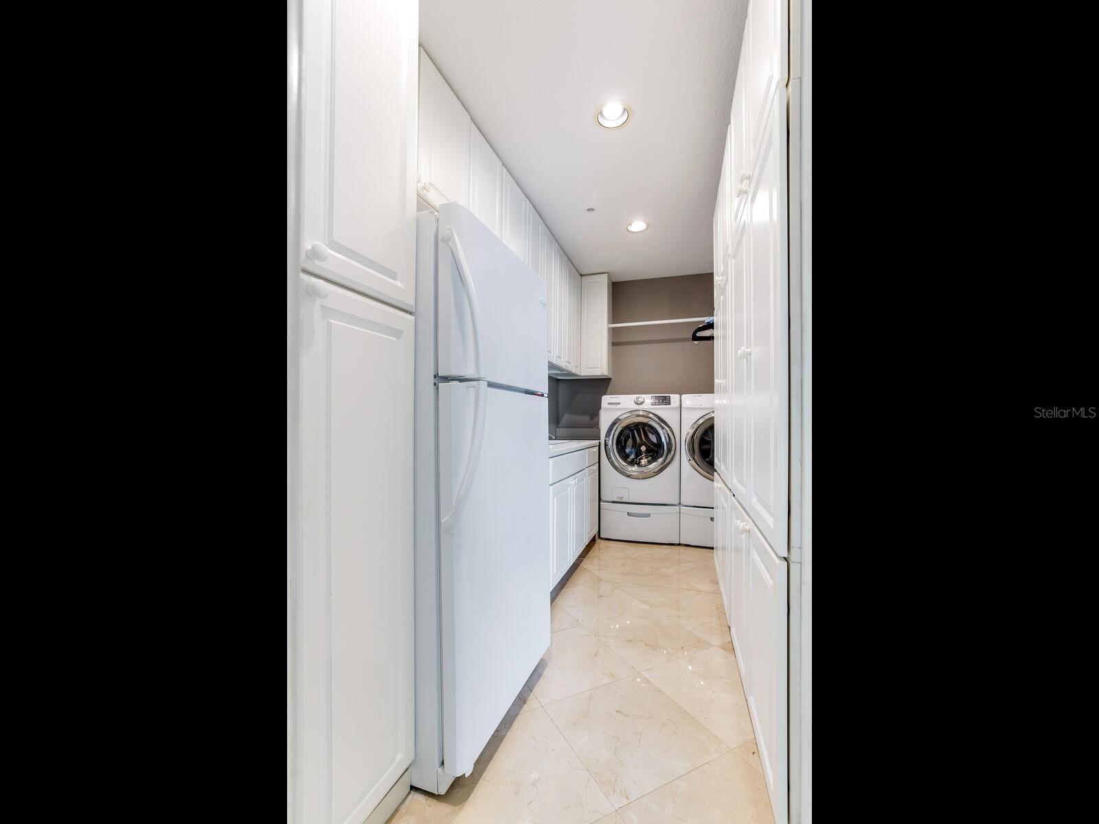 ALAGON ON BAYSHORE+ - Residential