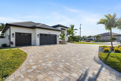 A home in PUNTA GORDA