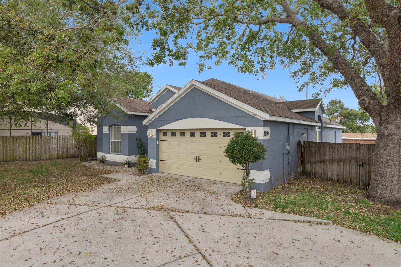 CAMERON GROVE - Residential