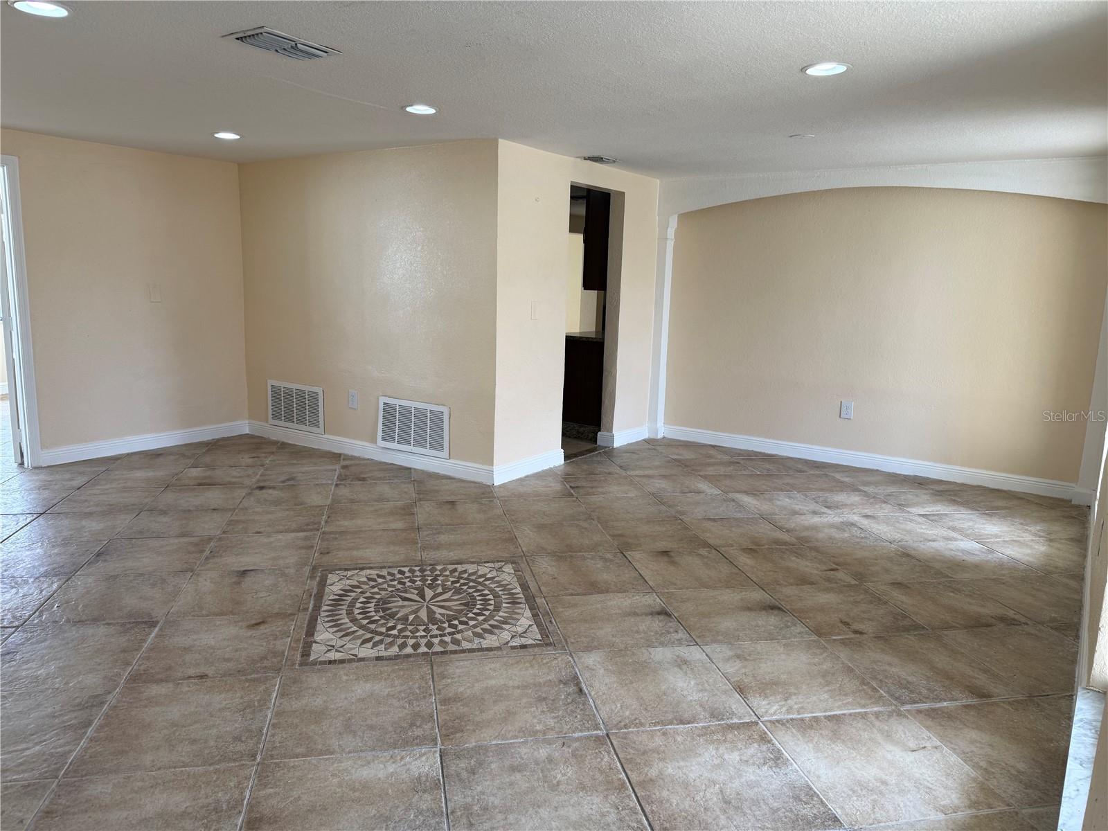 BEACON SQUARE - Residential