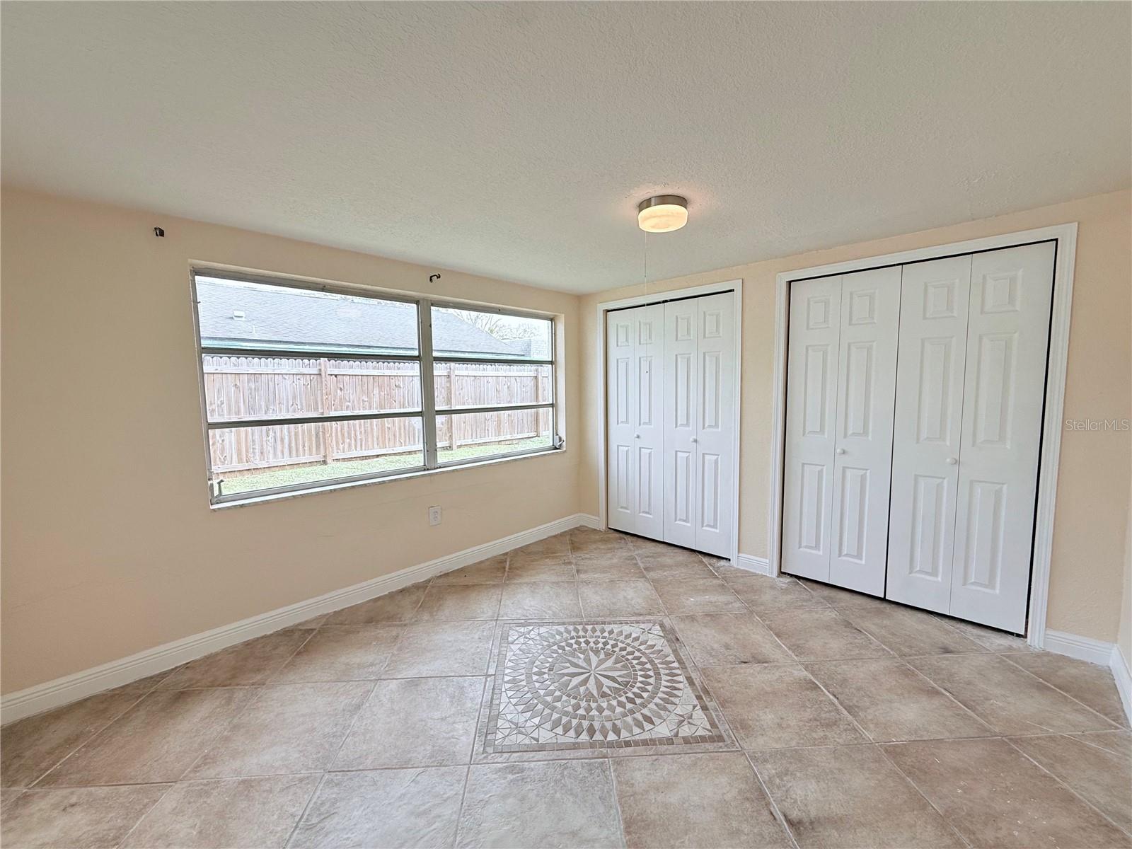 BEACON SQUARE - Residential