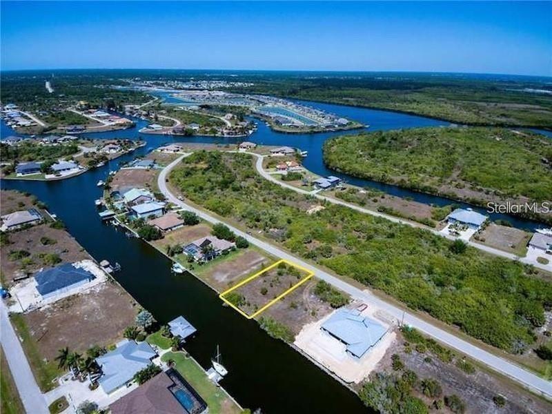 PORT CHARLOTTE SEC 093 - Land