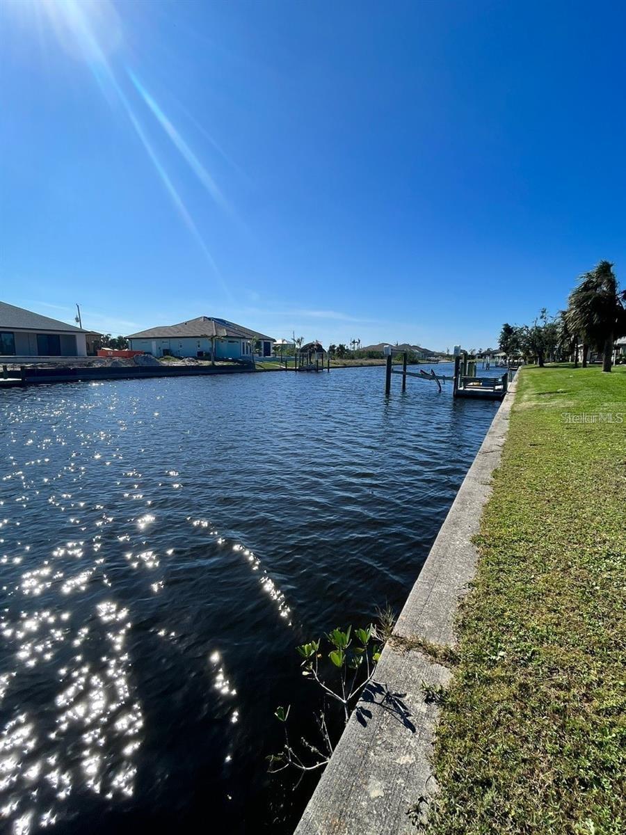 PORT CHARLOTTE SEC 093 - Land