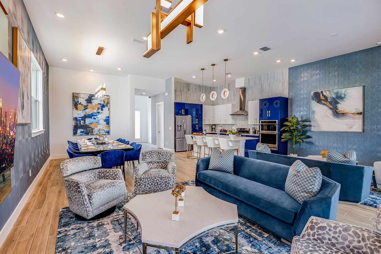 2133 PINE OAK LOOP