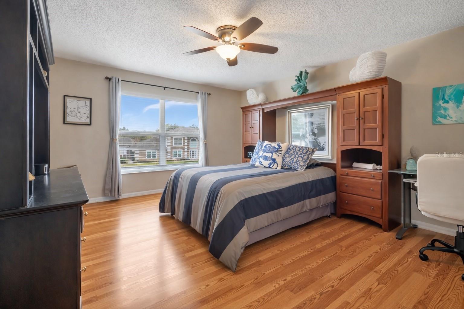 JOHNS LAKE ESTATES - Residential