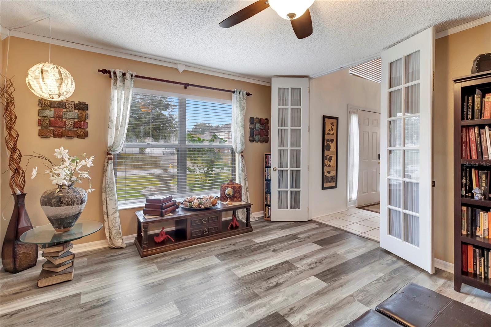 JOHNS LAKE ESTATES - Residential