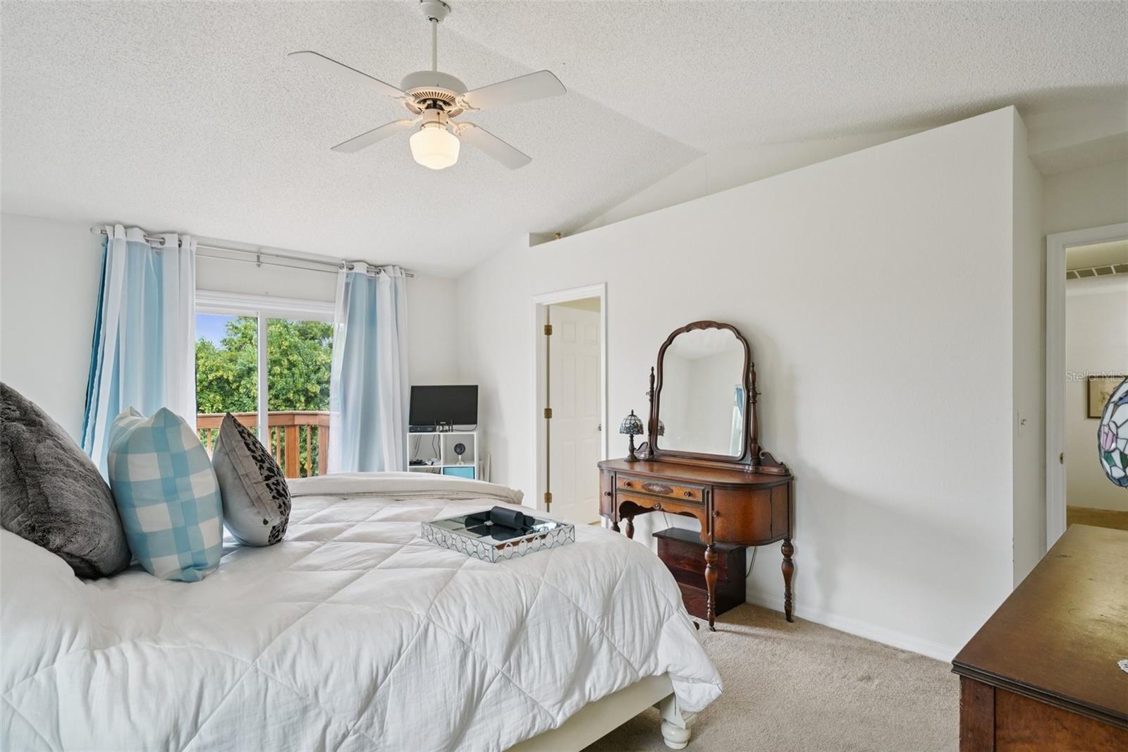 PARKSIDE SOUTH - Residential