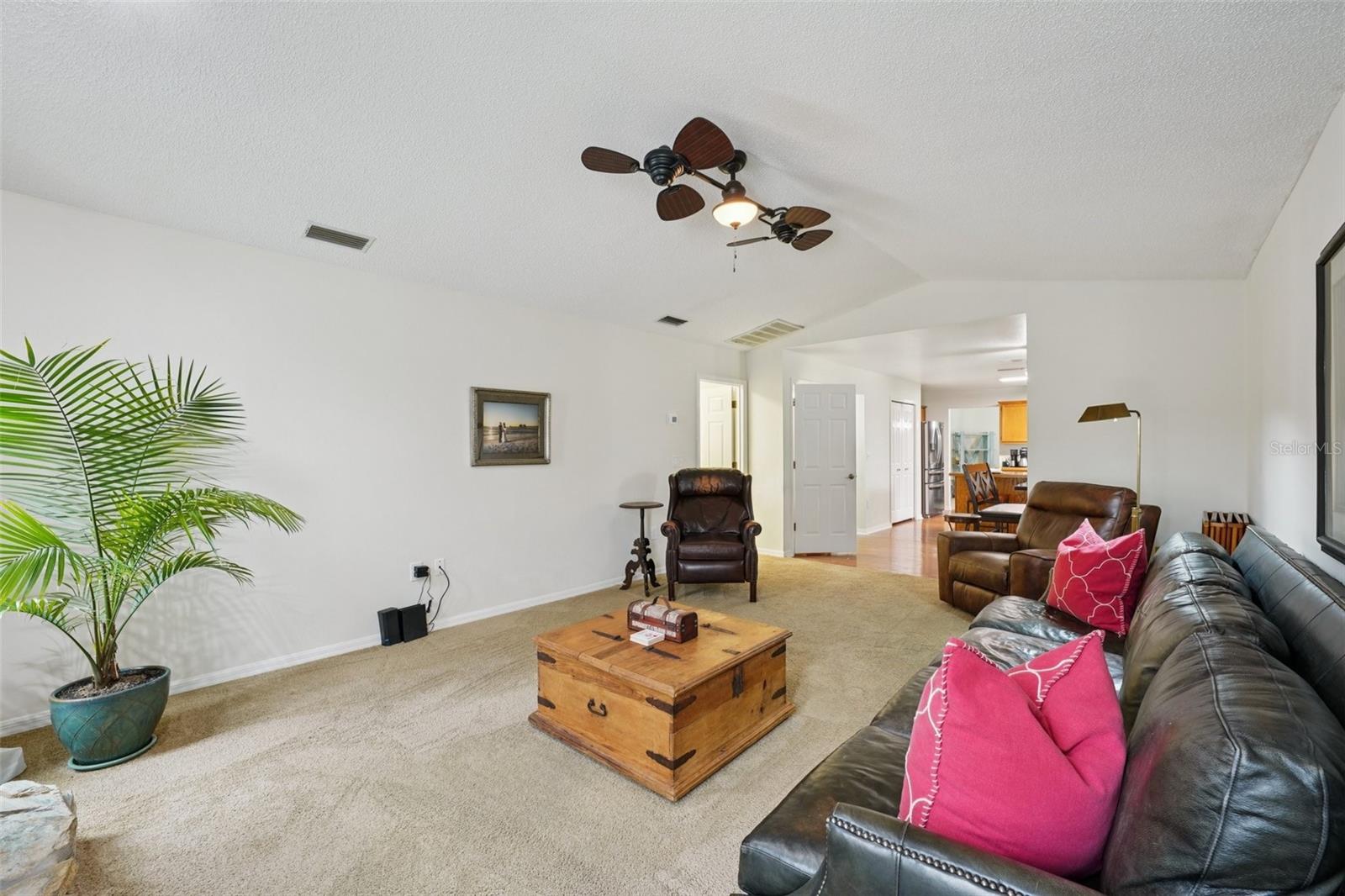 PARKSIDE SOUTH - Residential