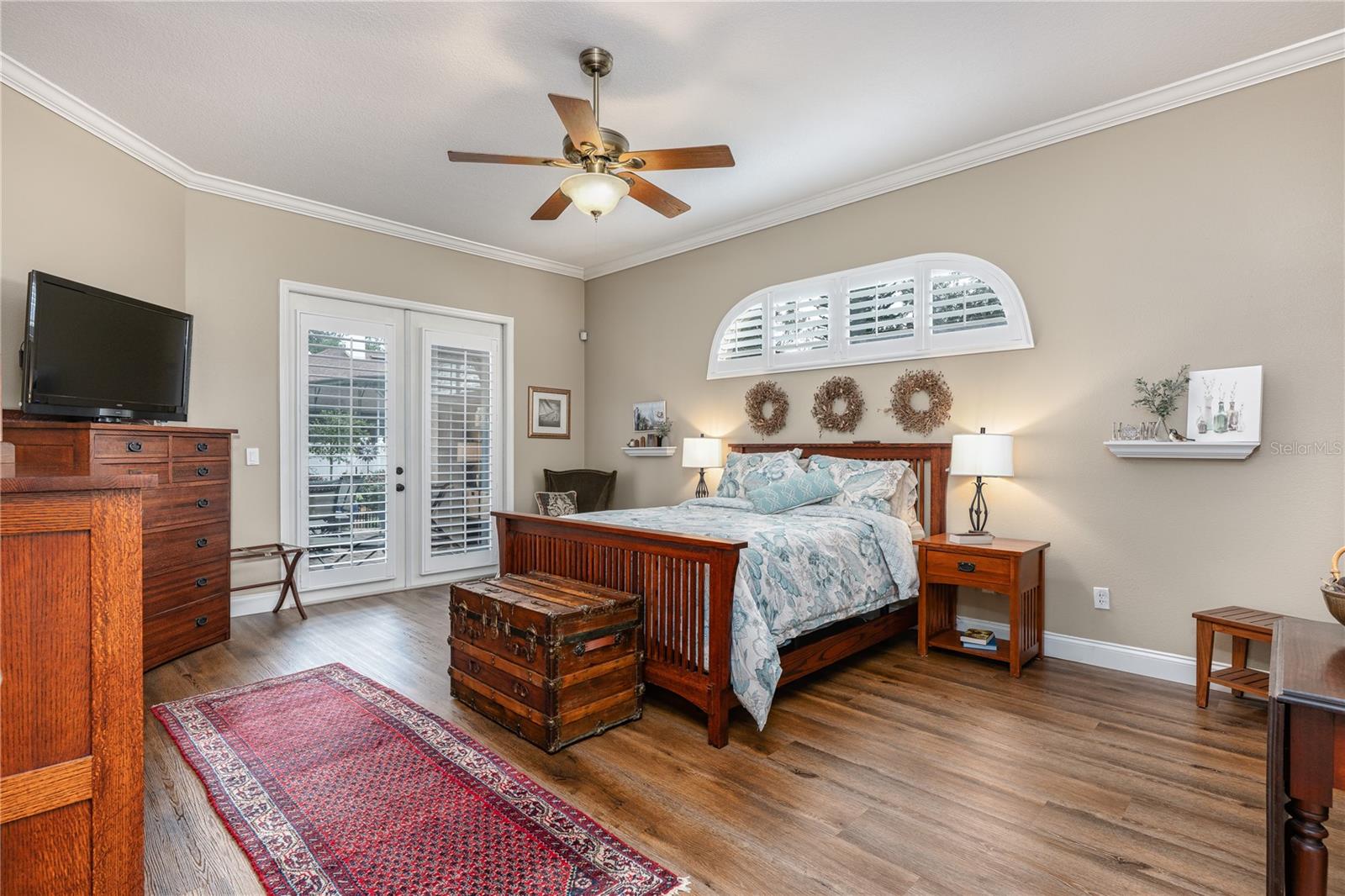 RIVERSBEND - Residential