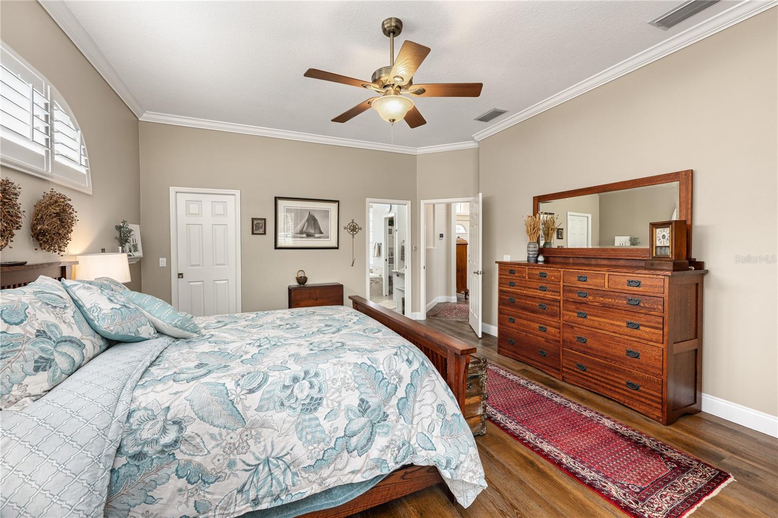 RIVERSBEND - Residential