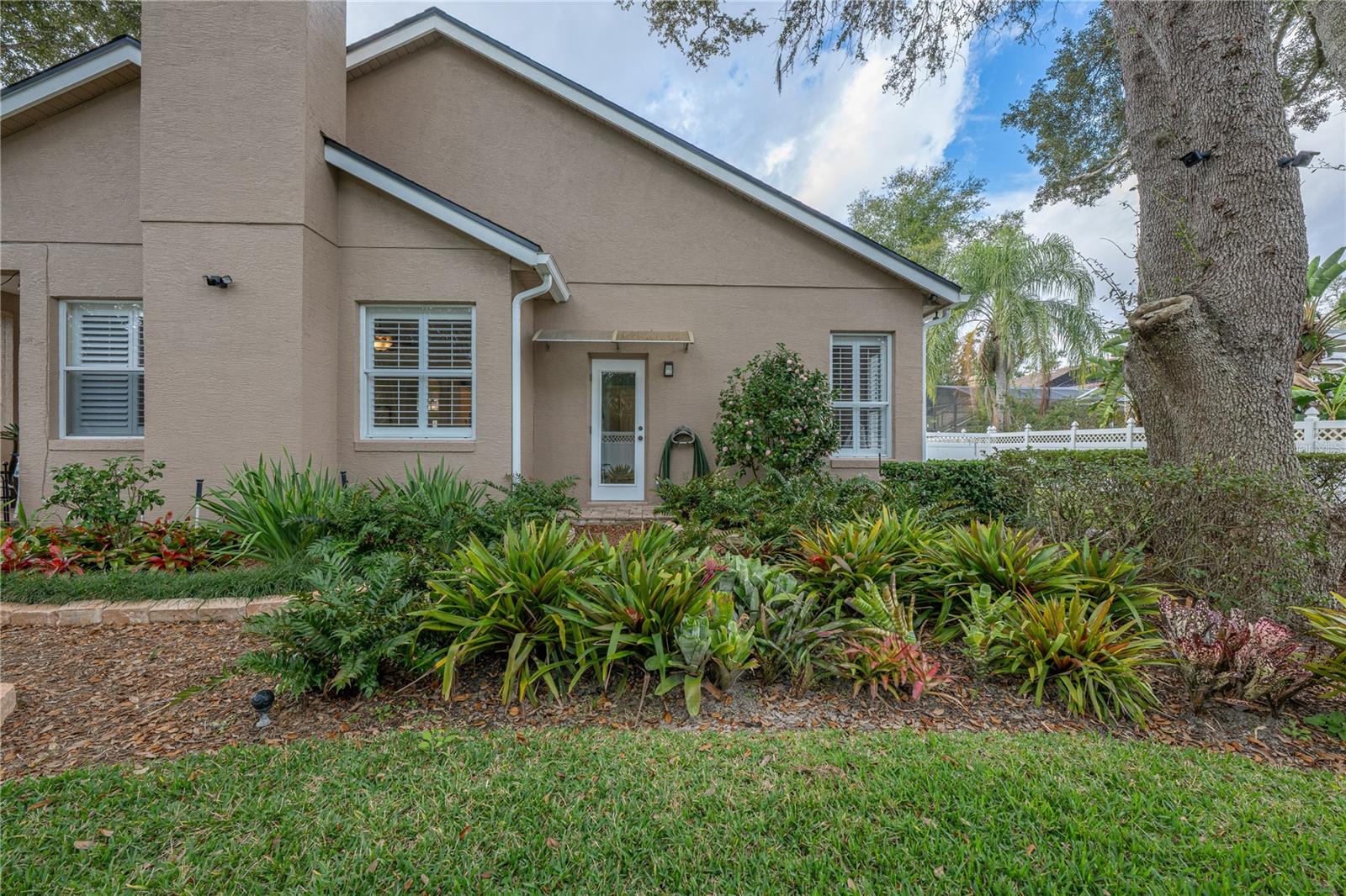 RIVERSBEND - Residential