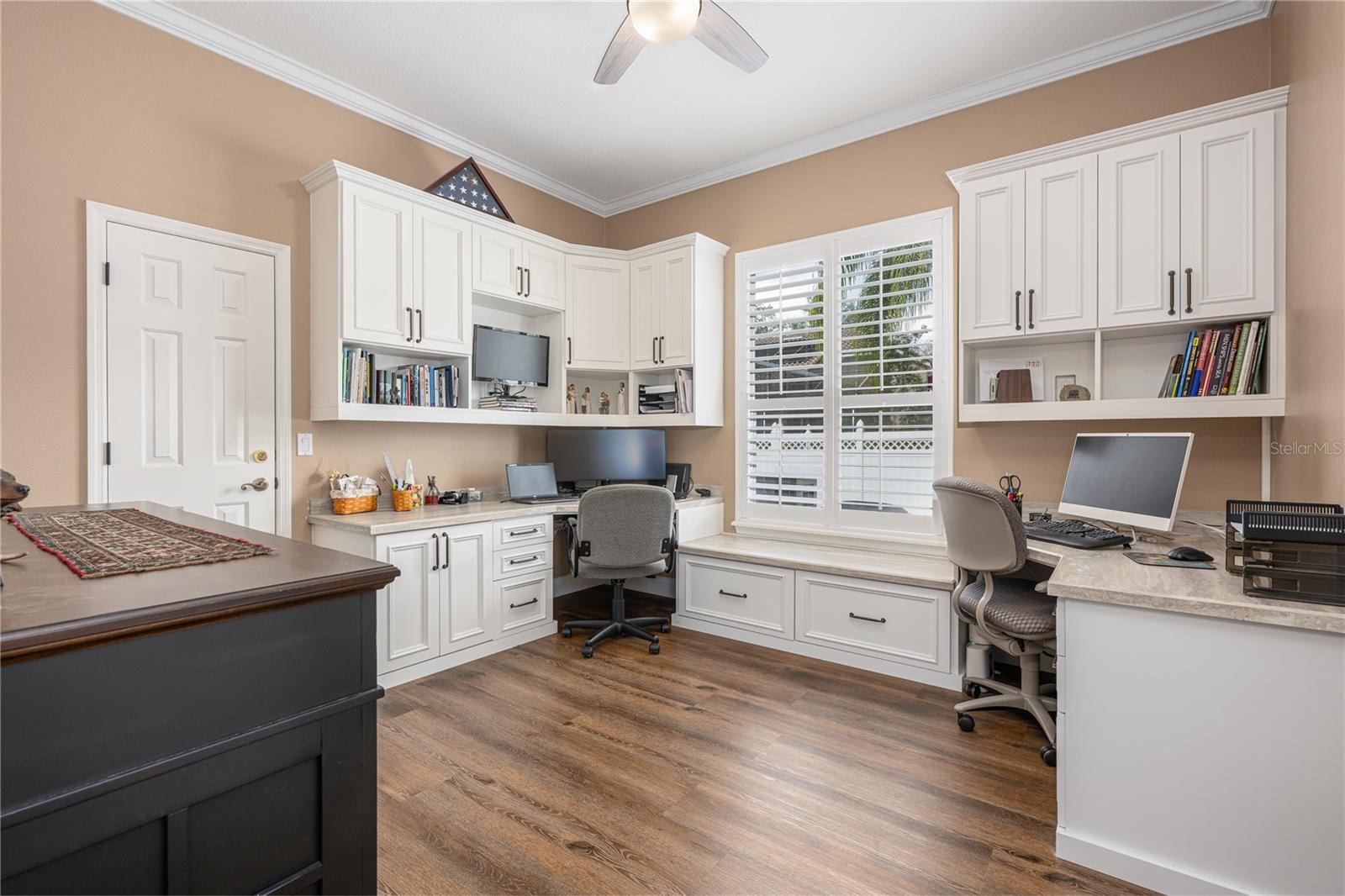 RIVERSBEND - Residential