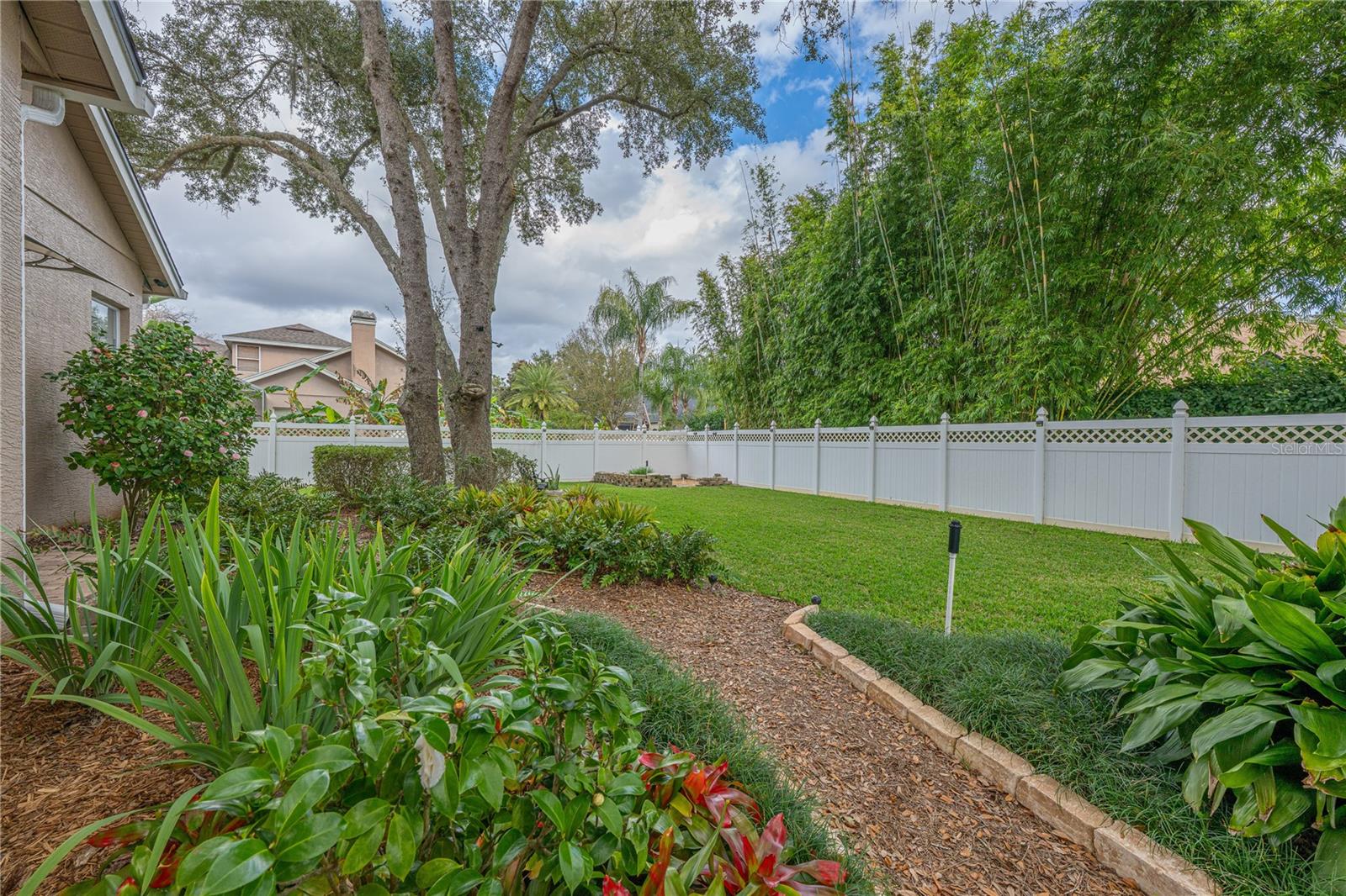 RIVERSBEND - Residential