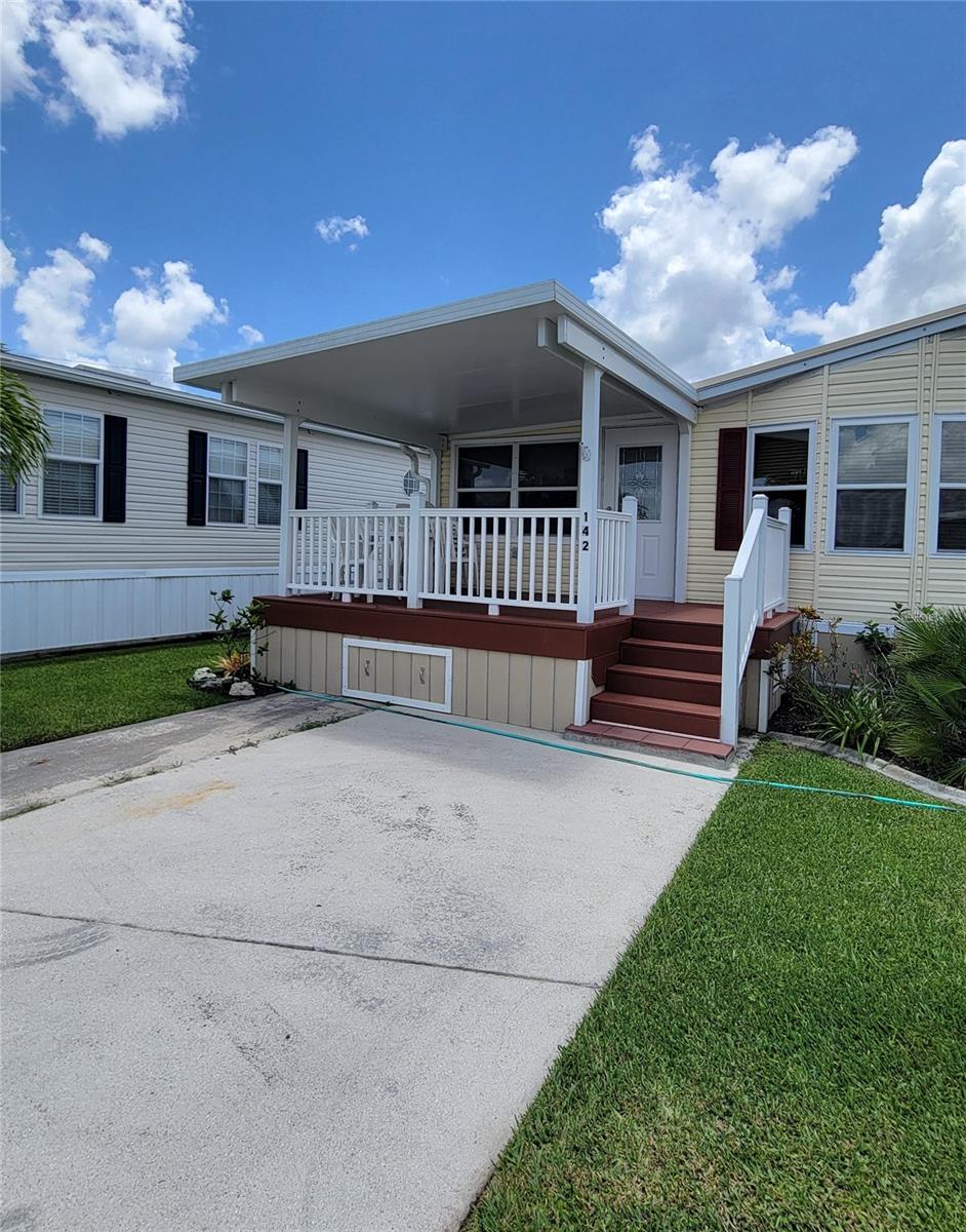** Free Golf Cart with accepted offer** This is a great get away, seasonal or full time home at Lazy Lagoon! Enter into a flex room that can be used as a family room/office or extra dining space (your choice!). There is an updated kichen, living room, 2 bedrooms, 2 baths. The home is ready for a new homeowner! he seller added new Impact glass windows, a new roof, and fully renovated interior with 30 yr flooring. Partially furnished as shown. Cash or Crypto.
You're located off route 17, Exit 164 off I75. Grocery shopping is close by, and Punta Gorda airport (Allegiant). You are just a few minutes to downtown Punta Gorda with all of the restaurants, art shows, farmers markets, live music and the Sunseeker resort. There are local golf courses, marinas, Moose, Elks and the Legion clubs. The HOA fee is $230/month and covers grounds, water, sewer, and trash. Waterfront/dock properties are rare. Don't wait to see this FURNISHED gem! CASH OR CRYPTO Currency accepted.