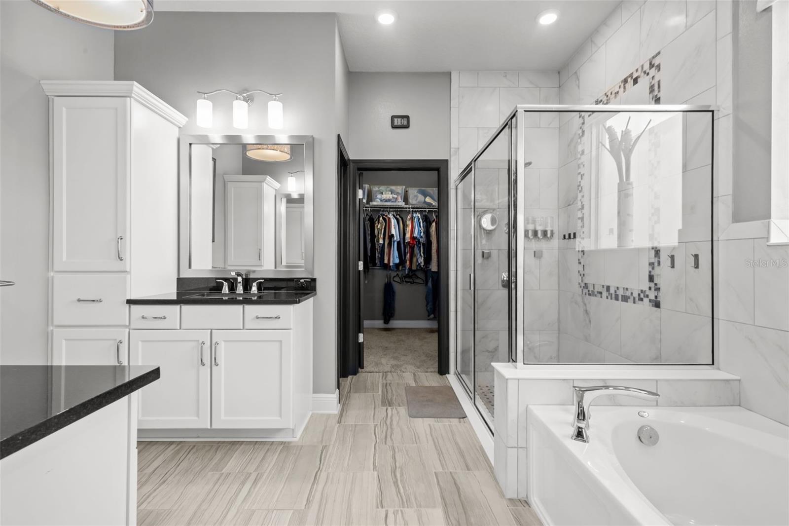 ASTURIA PH 1A - Residential