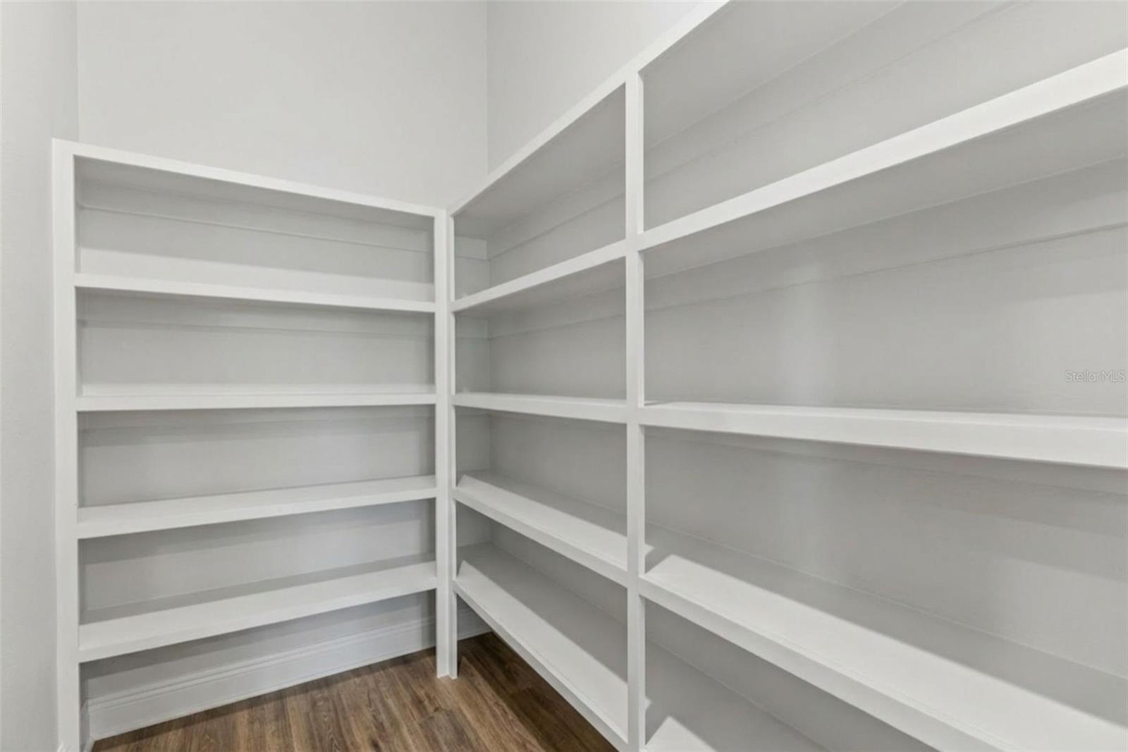 ASTURIA PH 1A - Residential