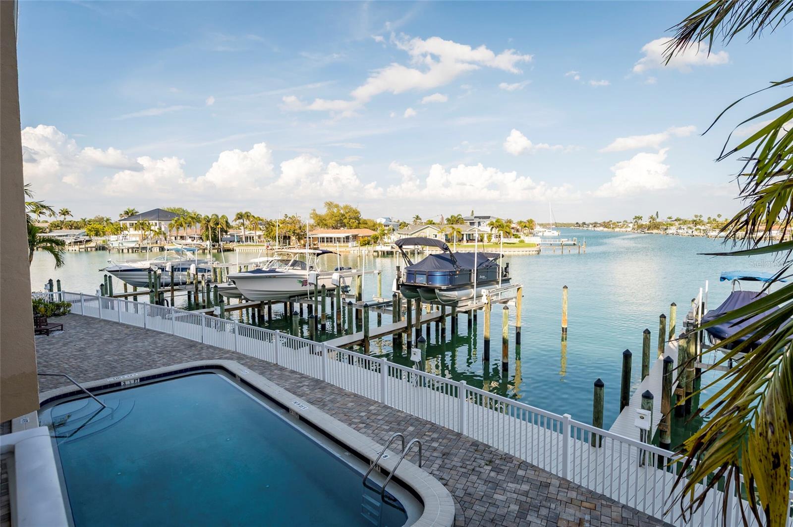 HARBORVIEW CONDO - Residential