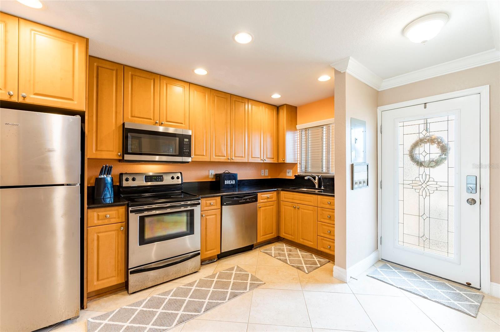 HARBORVIEW CONDO - Residential