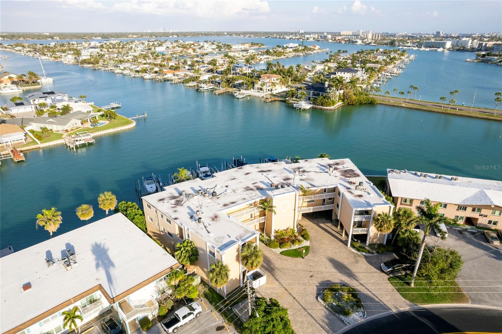 HARBORVIEW CONDO - Residential