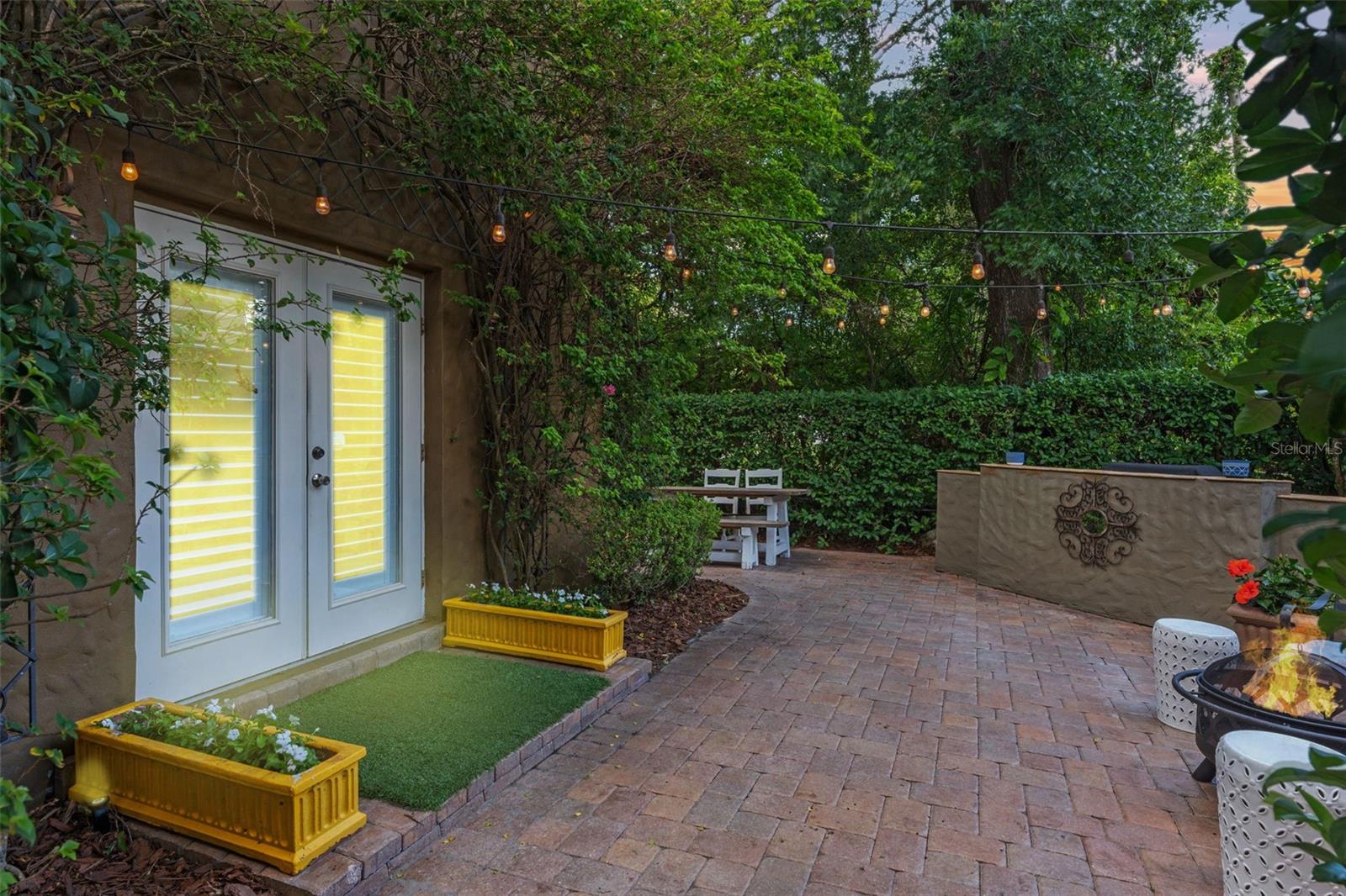 CORINTHEAN/WINTER PARK CONDO - Residential Lease