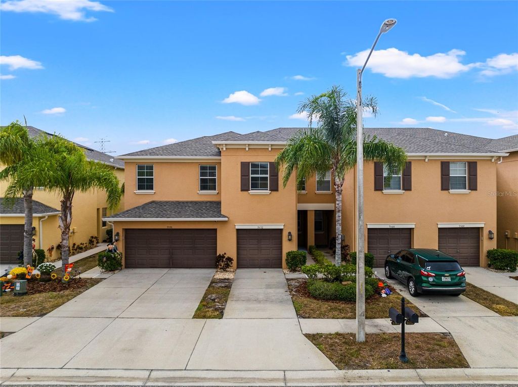 Photo of 9592 Trumpet Vine Loop, Trinity, FL 34655 (MLS # T3479416)