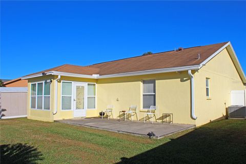 A home in WINTER HAVEN