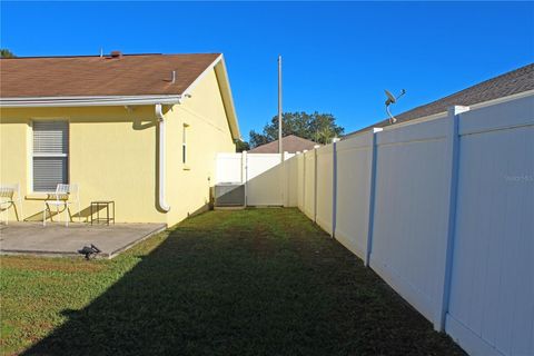 A home in WINTER HAVEN