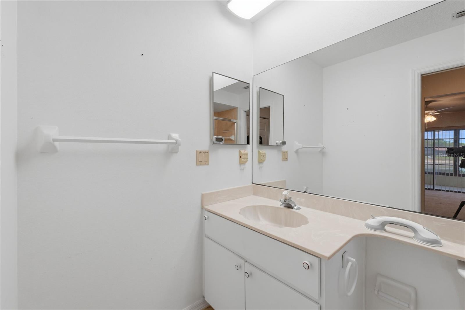 HEATHER SOUND - Residential